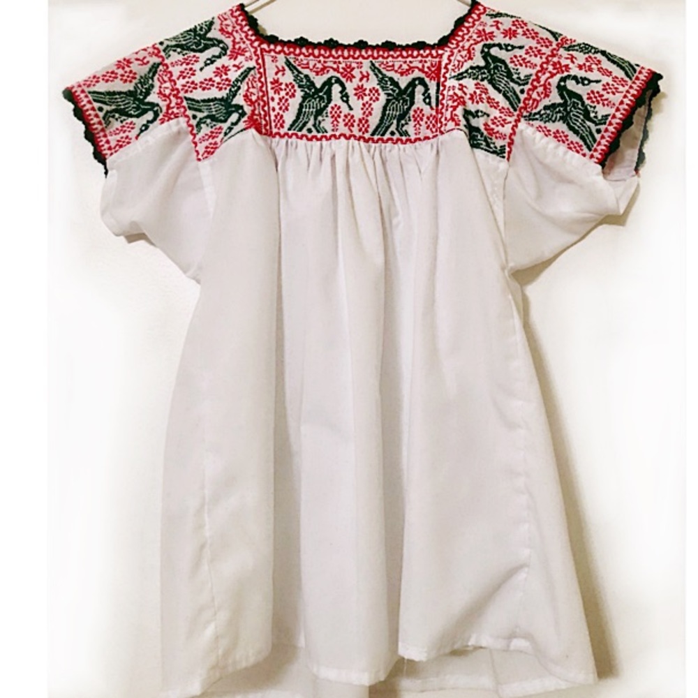 🌺 Mexican Embroidered Top 🌺